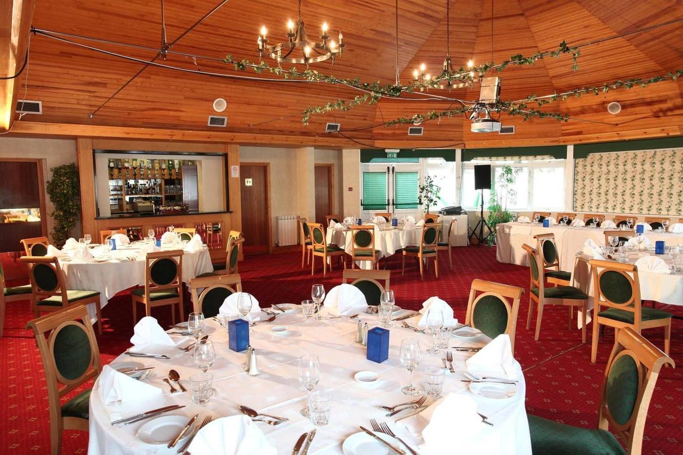 Les-Rocquettes-Hotel-Restaurant-21