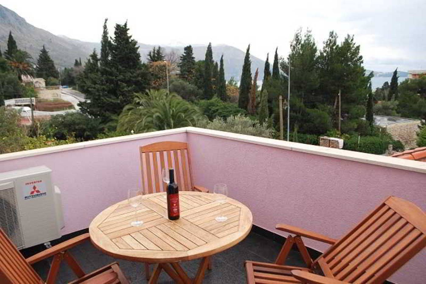 Villa-Avantgarde-BandB-Terrace-83