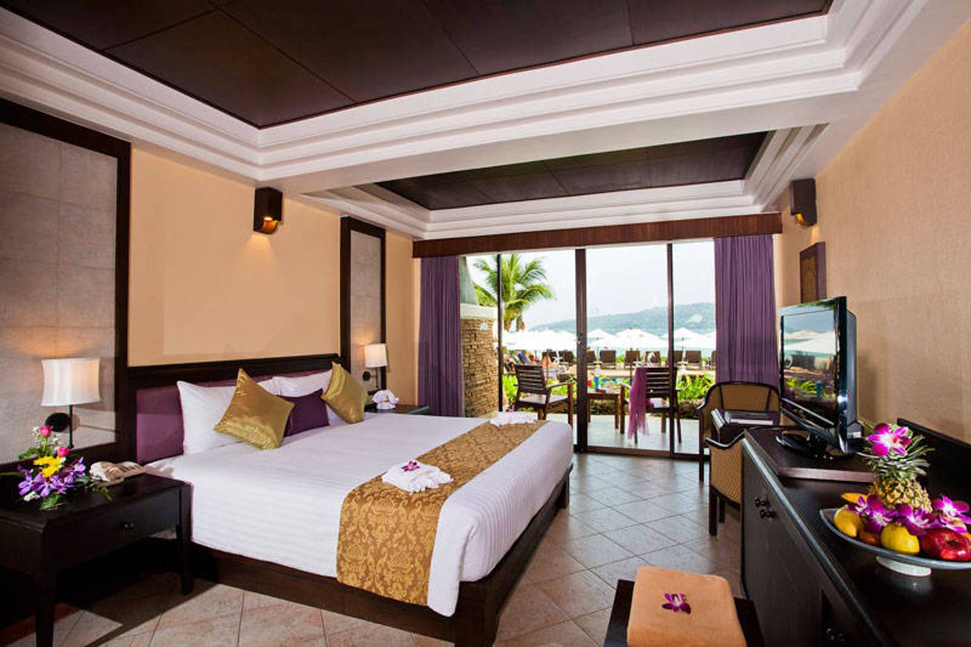 Karon Beach Resort & Spa