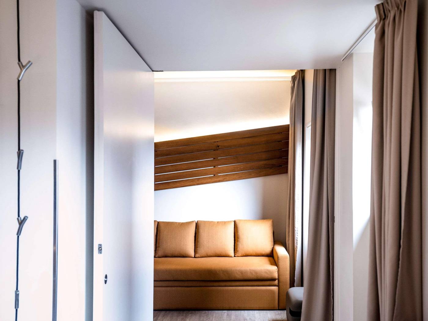 ibis-Styles-Lisboa-Centro-Liberdade-NE-Room-44