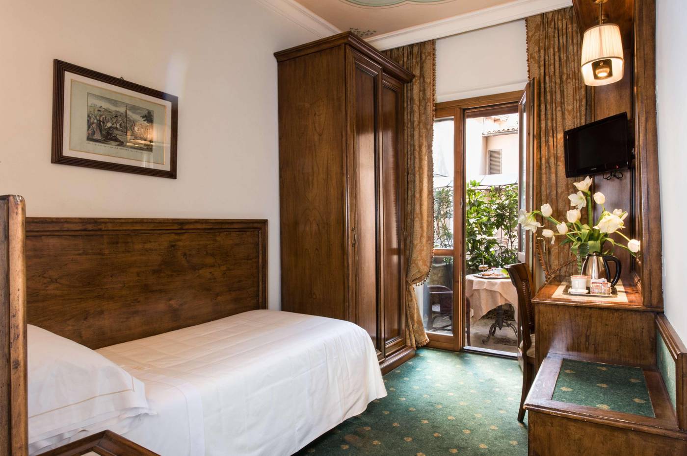 Adler-Cavalieri-Room-17