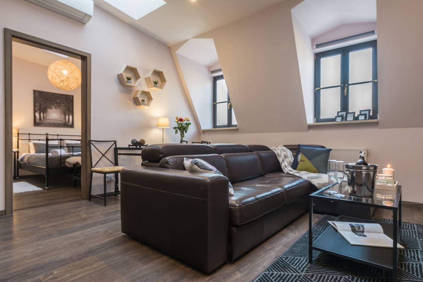 7-Koron-Apartments-Room-19