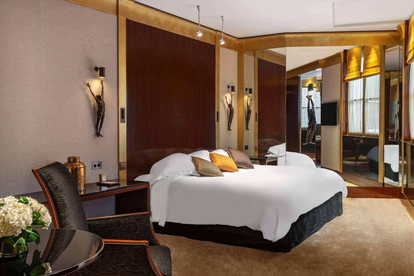 Park-Hyatt-Paris-Vendome-Room-45