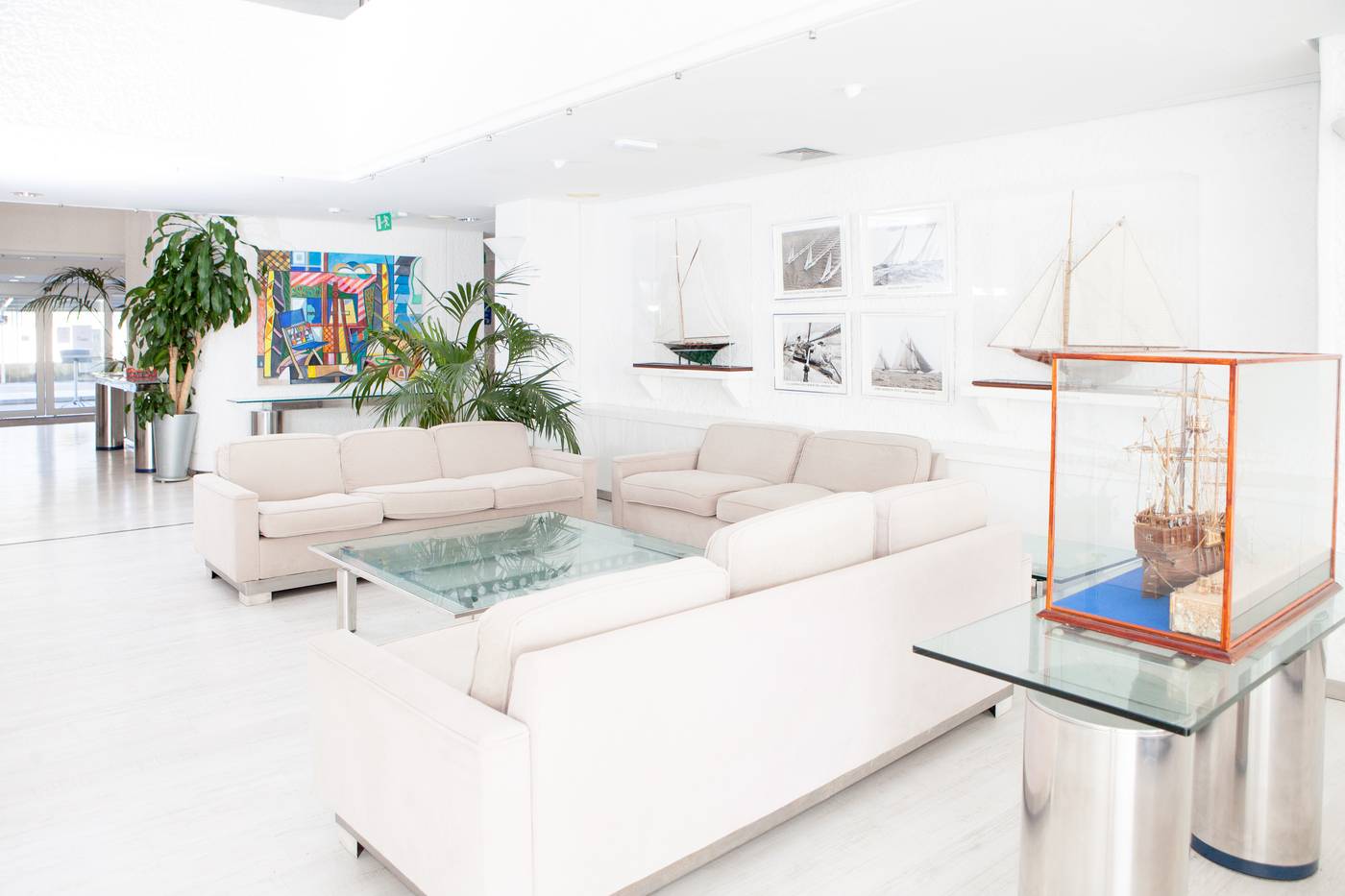 Puerto-Sherry-Lobby-40