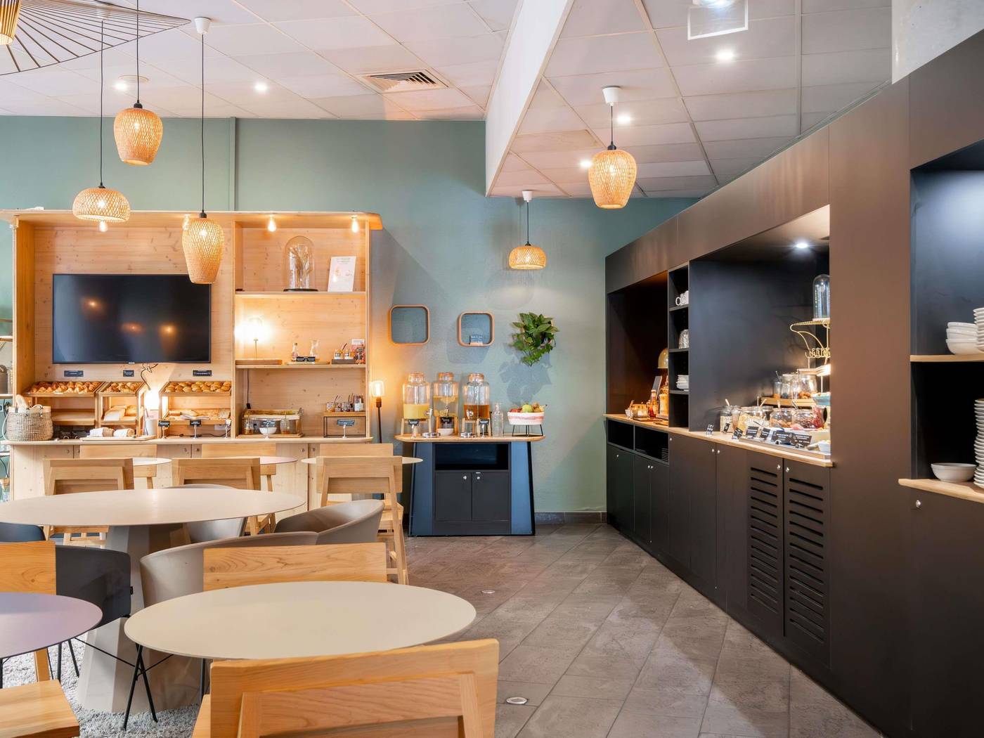 Novotel-Suites-Cannes-Centre-Restaurant-45