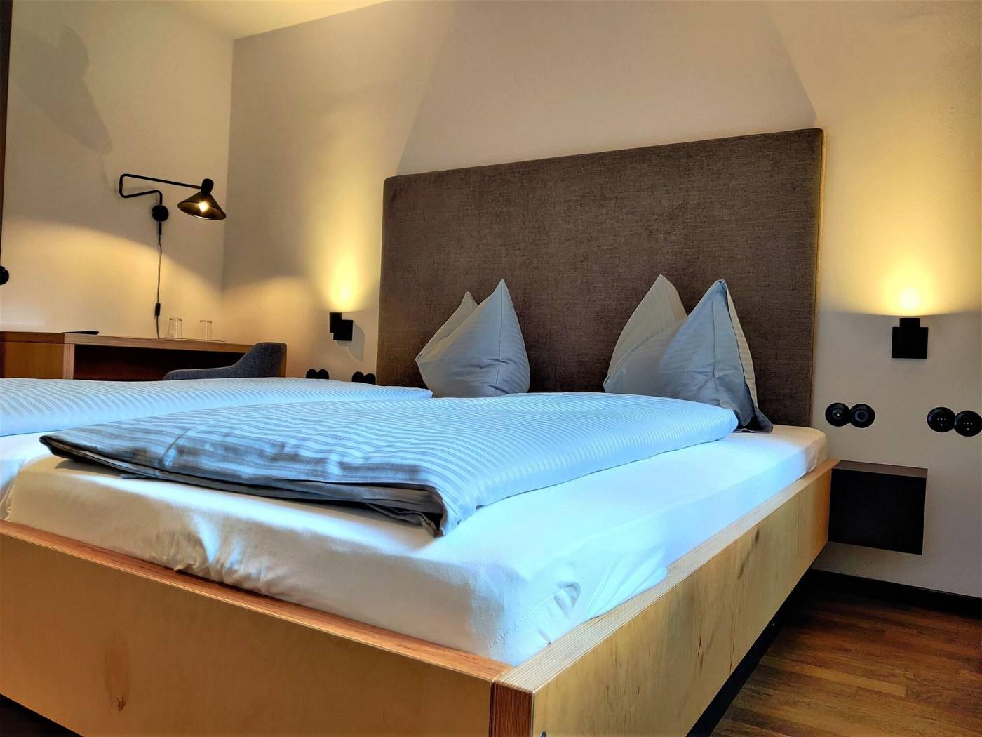 Bruderherz-Germany-NUREMBERG-Room-5