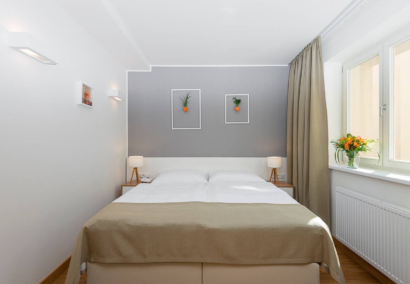 Hotel-Garden-Court-Room-27