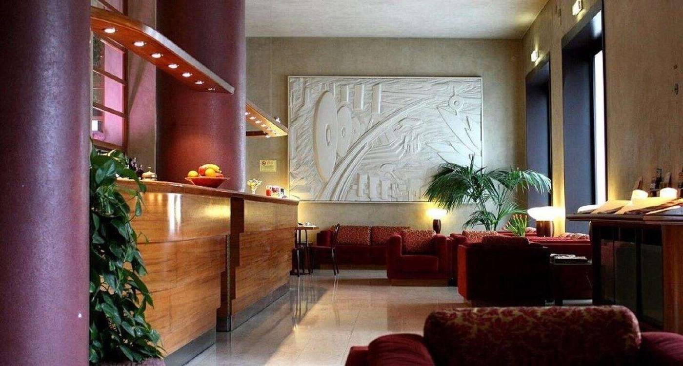 Hotel Nuova Grosseto-Italy-GROSSETO-Lobby-6
