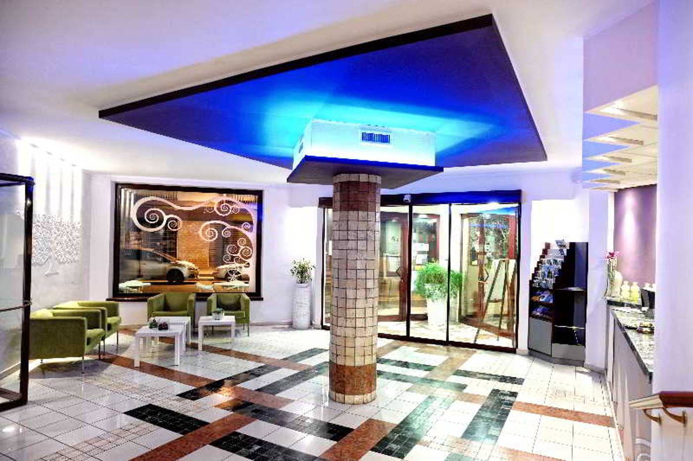 Prestige-Hotel-Lobby-4