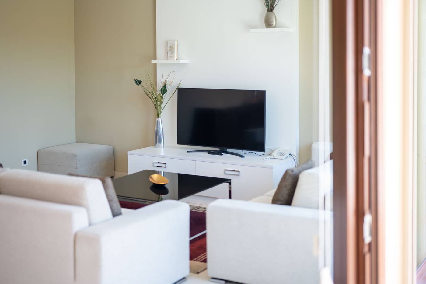 The-Residence-Room-52