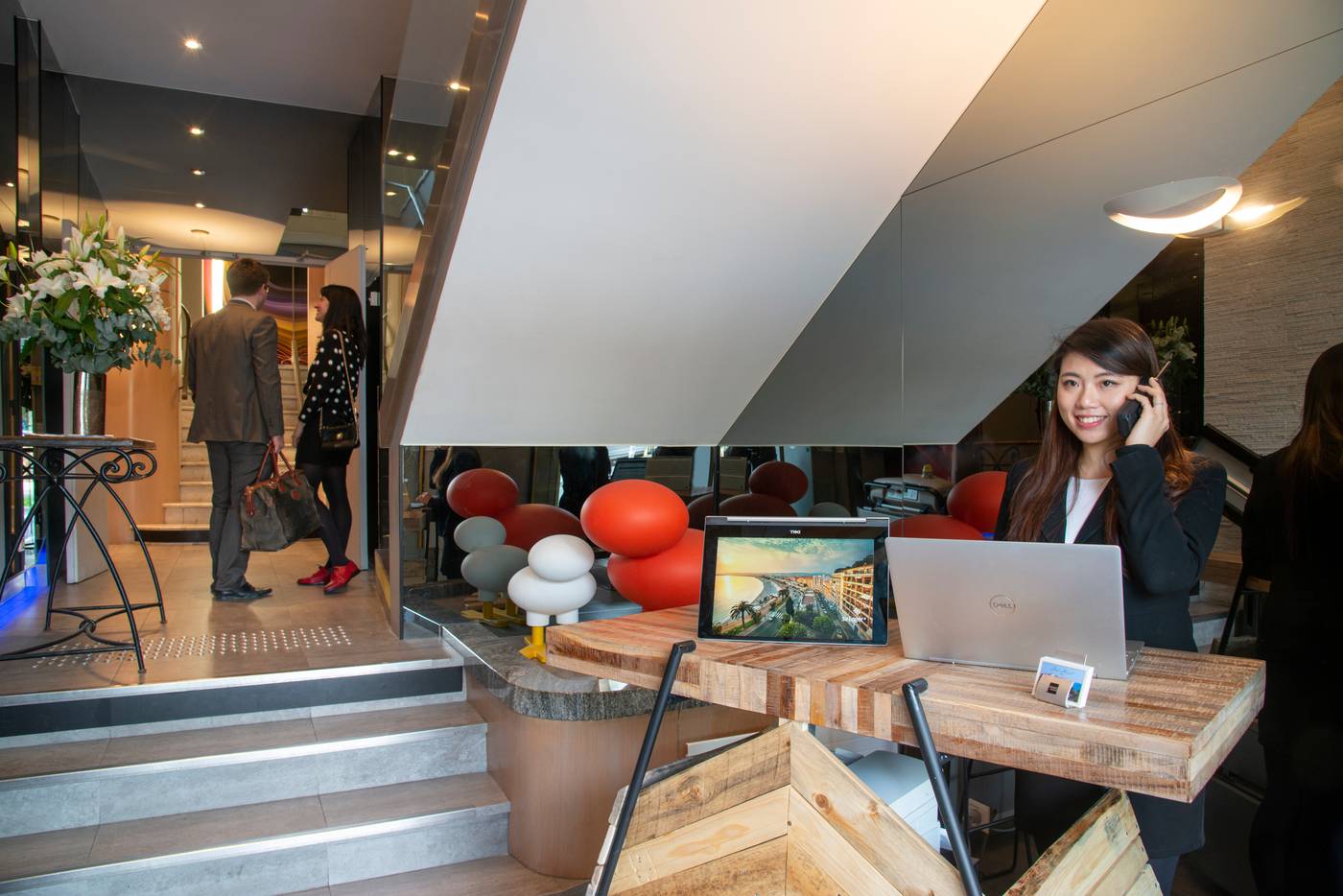 Albert-Premier-Lobby-21