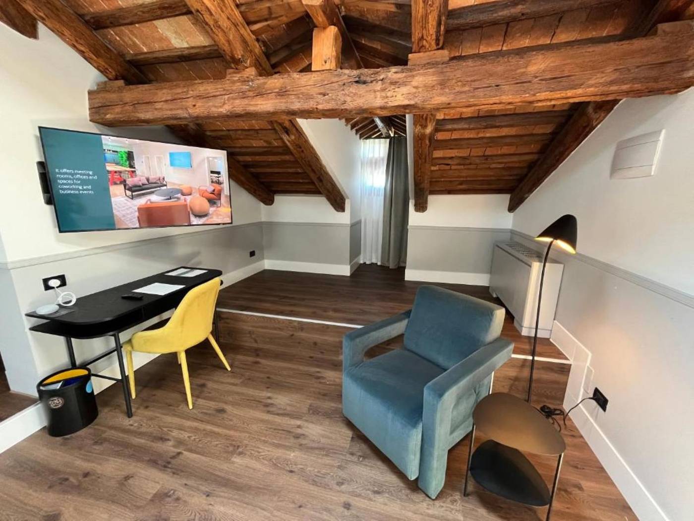 The-Foscarini-Room-5