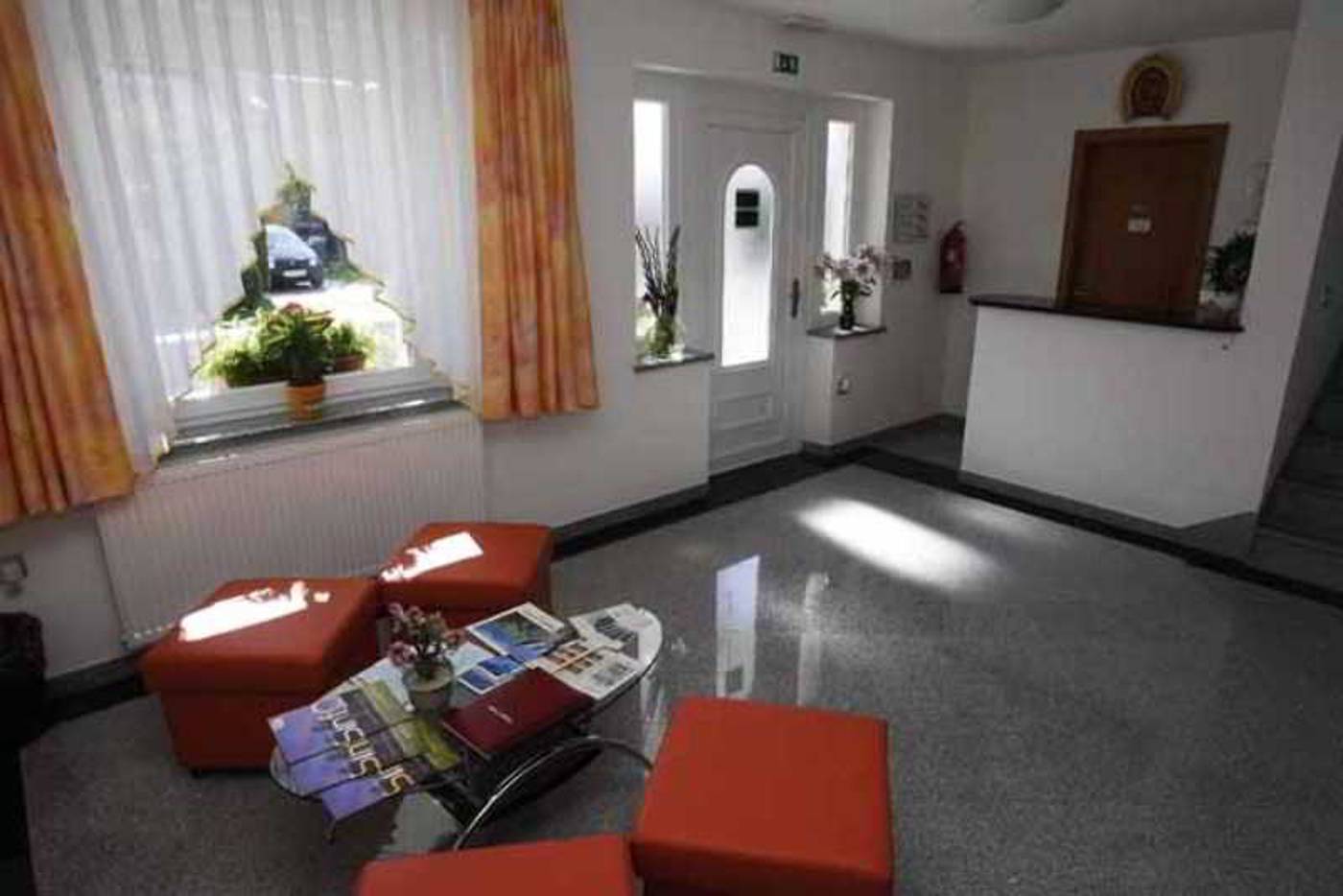 Penzion Kovac-Slovenia-RADOVLJICA-Lobby-2