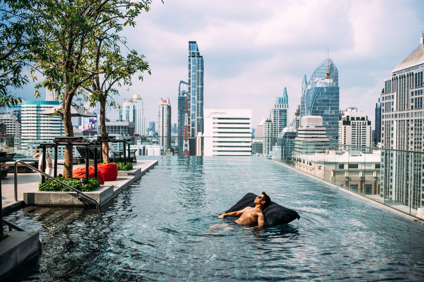 Sindhorn-Midtown-Hotel-Bangkok--Vignette-Collection-Pool-77