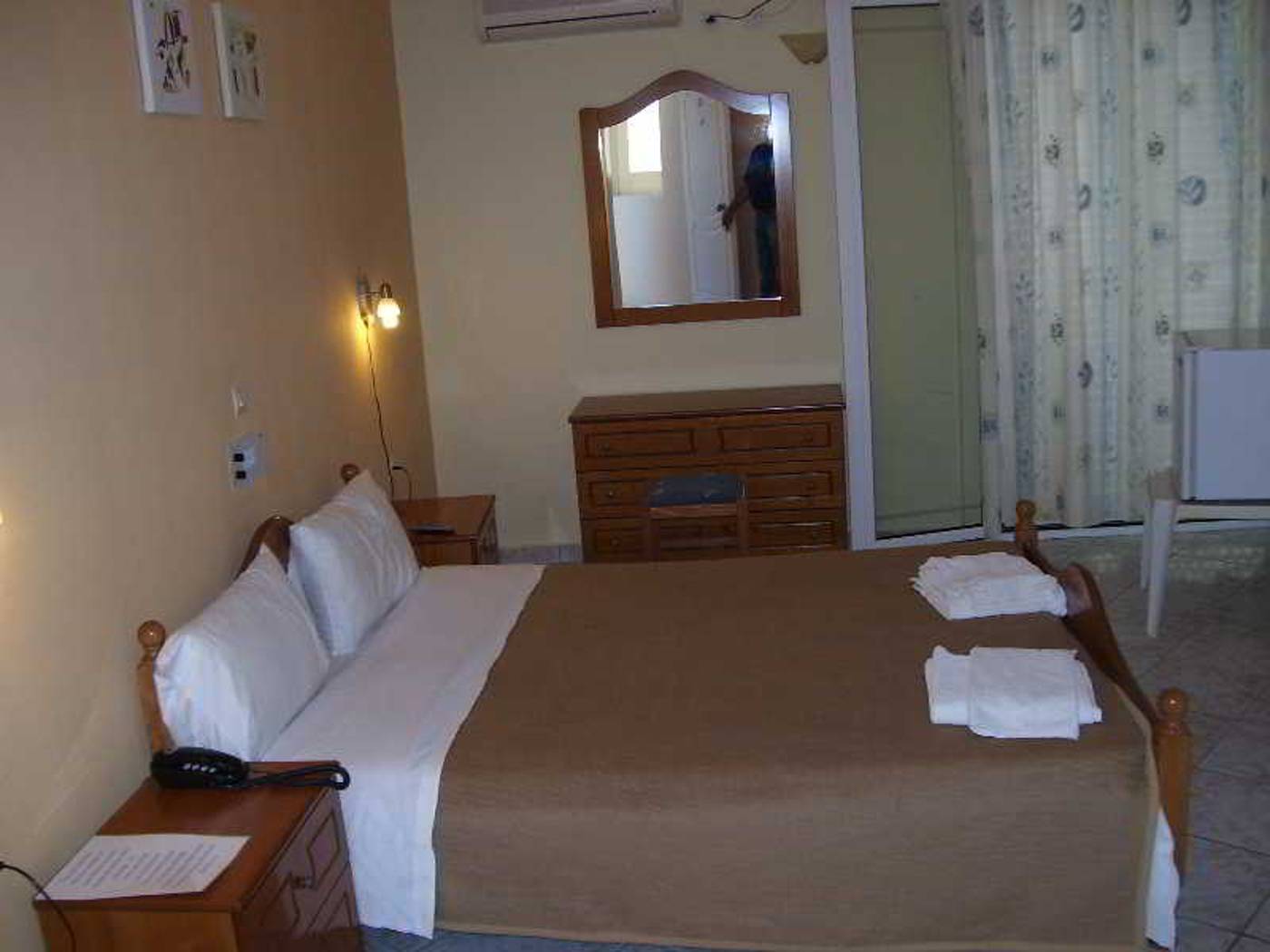 Apollon-Room-13