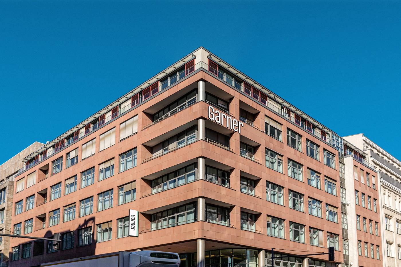 Select-Hotel-Berlin-Gendarmenmarkt-General-view-2