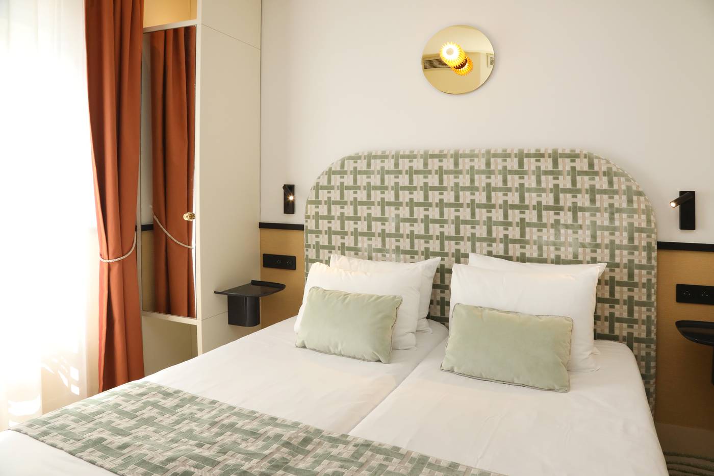 The-Five-Hotel-Paris-Quartier-Latin-Room-14