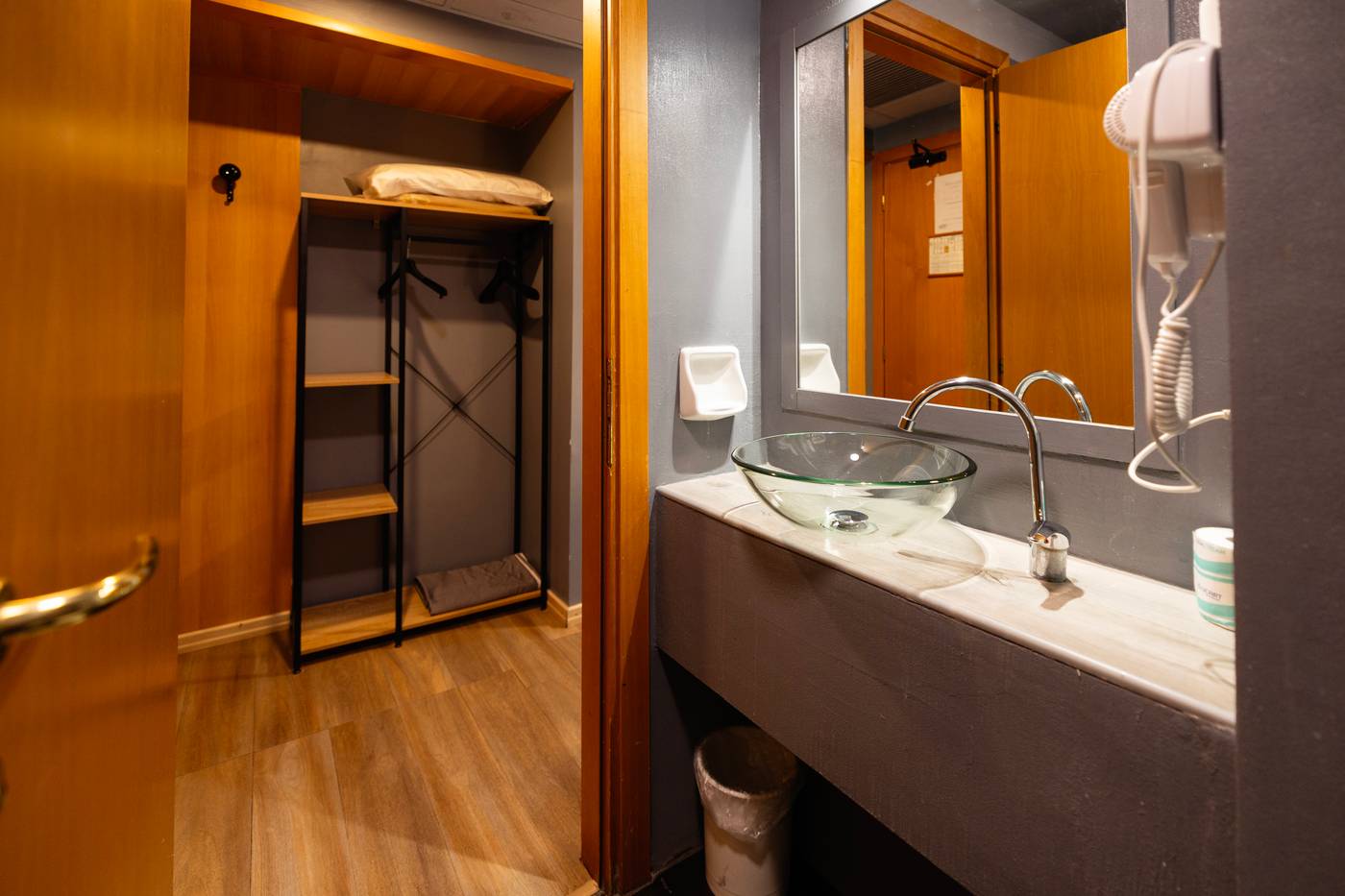 Scheppers-Hotel-Room-51