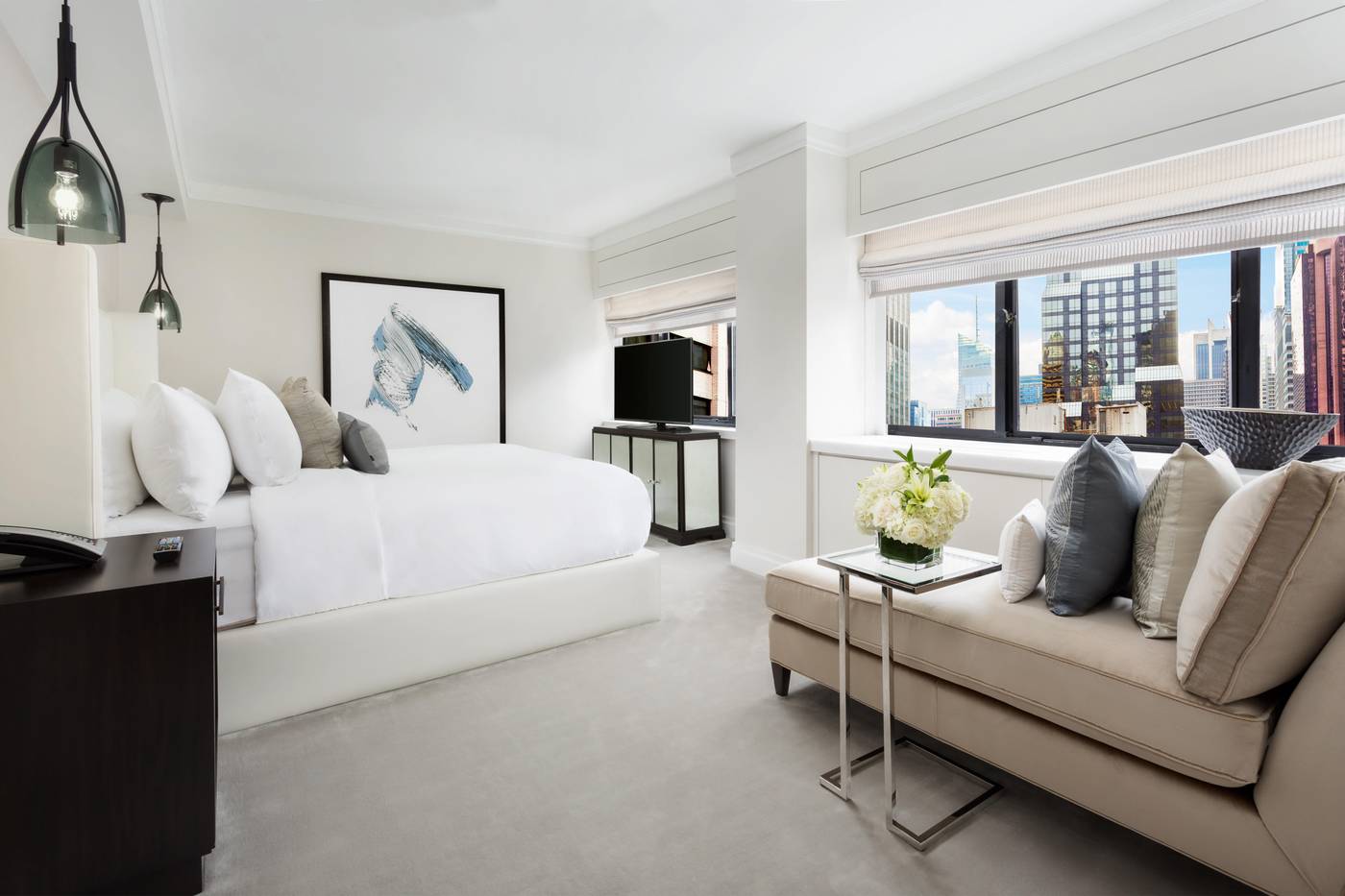 The-Manhattan-at-Times-Square-Hotel-Room-28