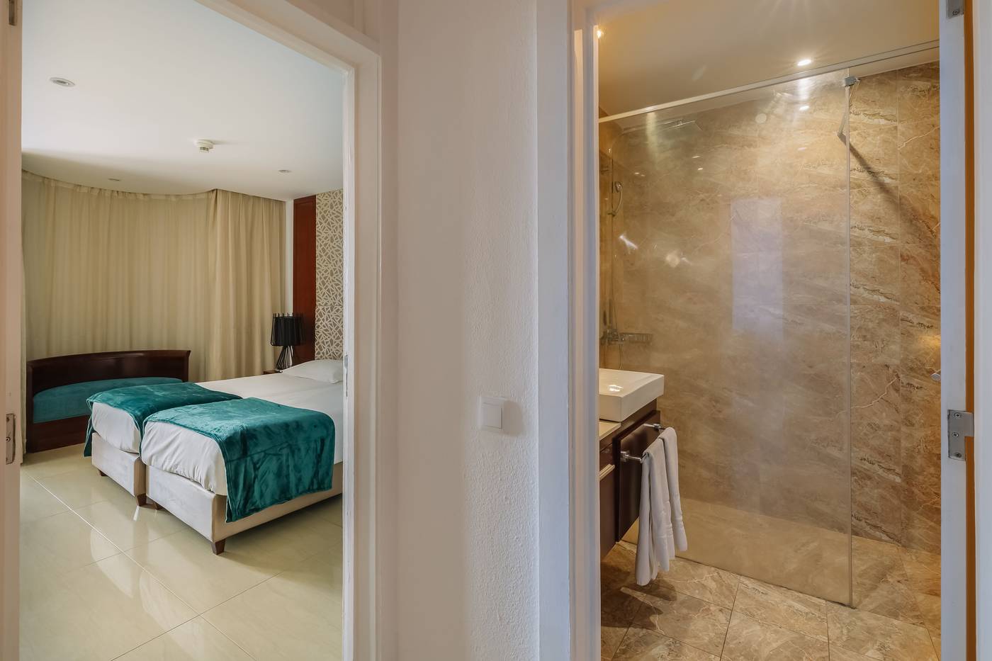 Muthu-Clube-Praia-da-Oura-Room-34