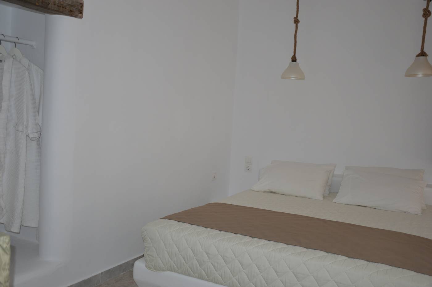 Villa-Olympia-Room-45