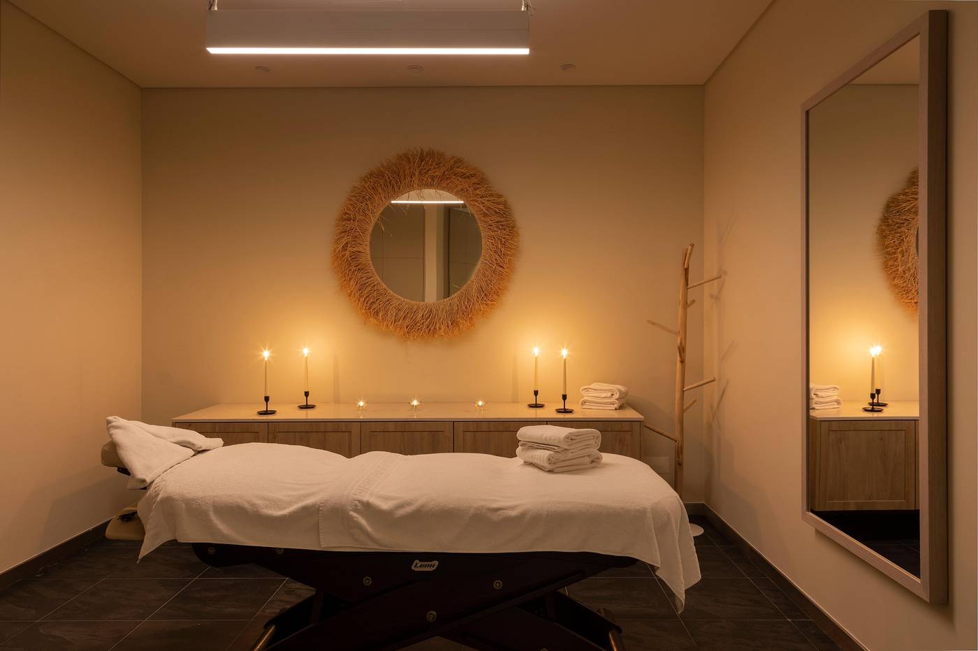 Crowne-Plaza-Caparica-Lisbon-Sports-and-Entertainment-57