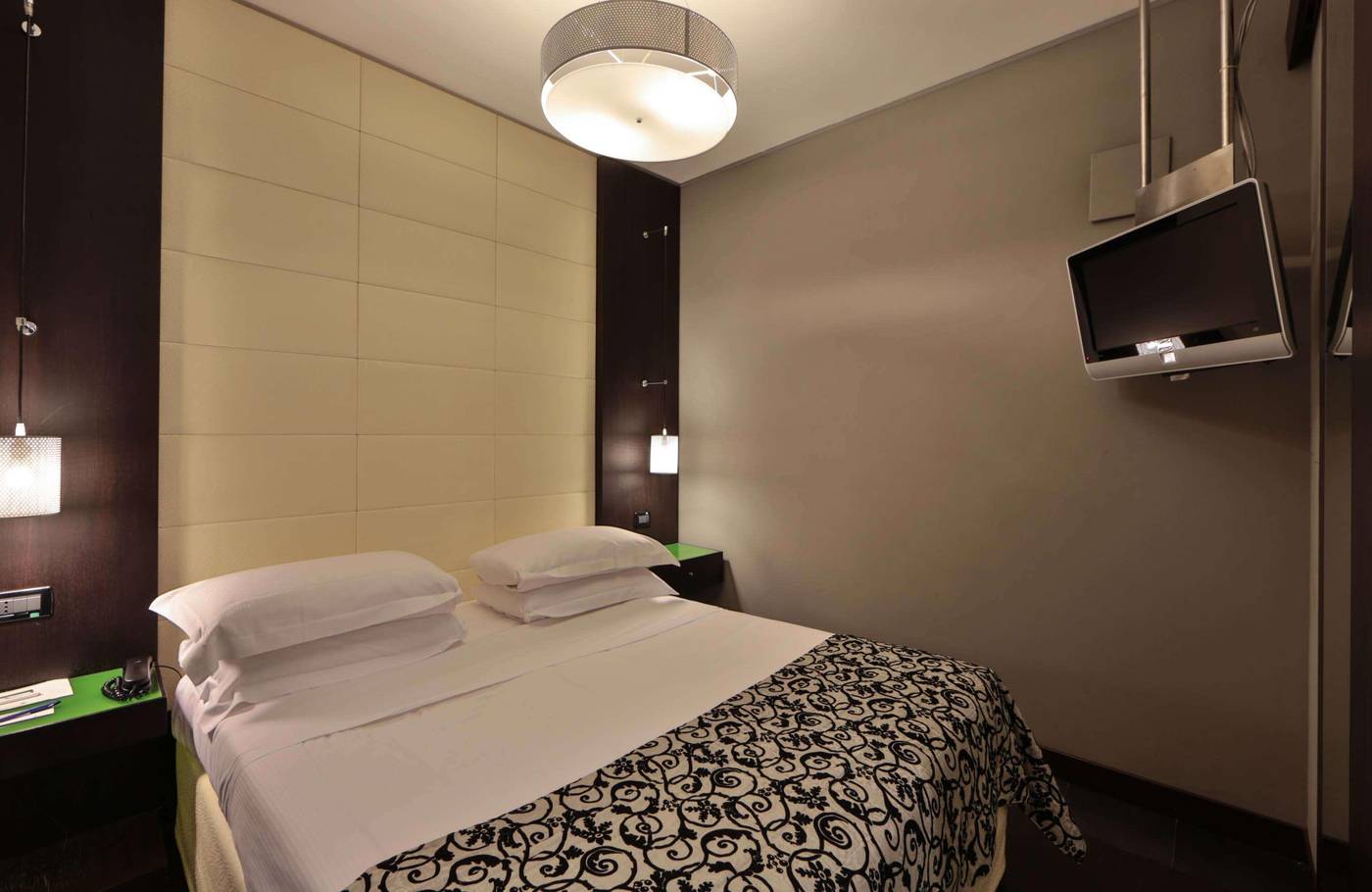 Best-Western-Cinemusic-Hotel-Room-43