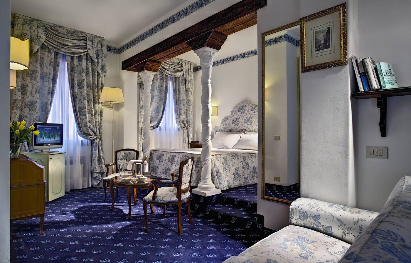 Giorgione-Hotel-Room-14