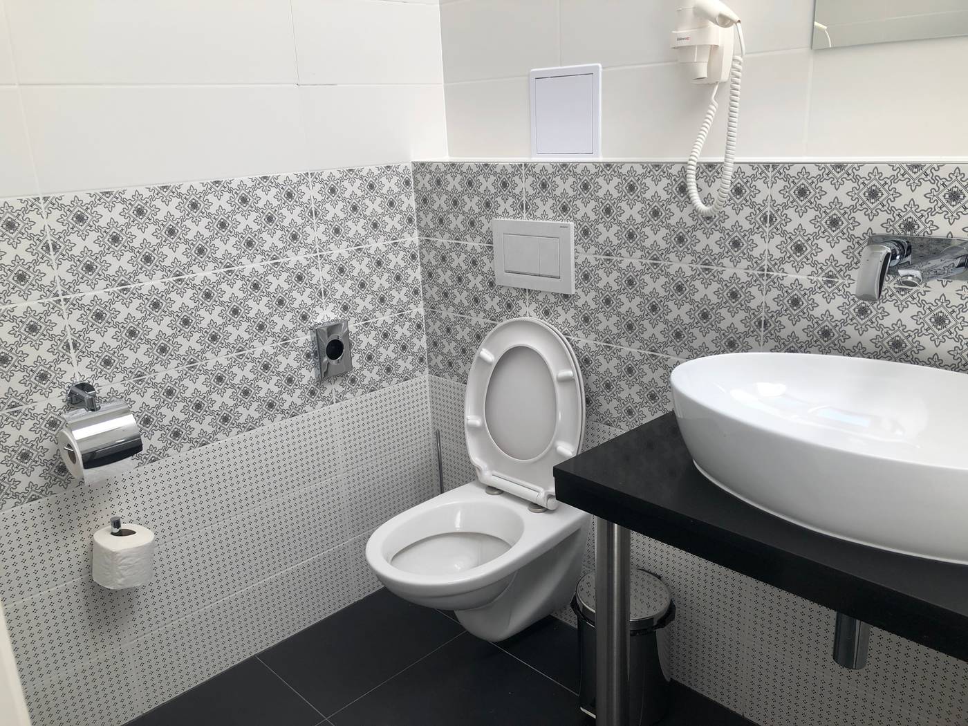 EA-ApartHotel-Melantrich-Room-35