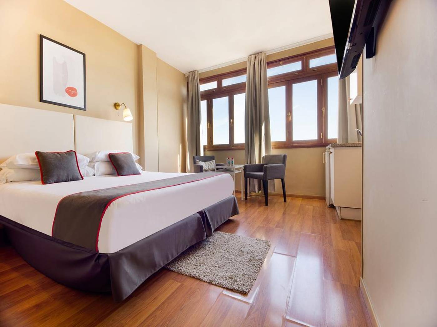 Miami-Las-Palmas-Room-6