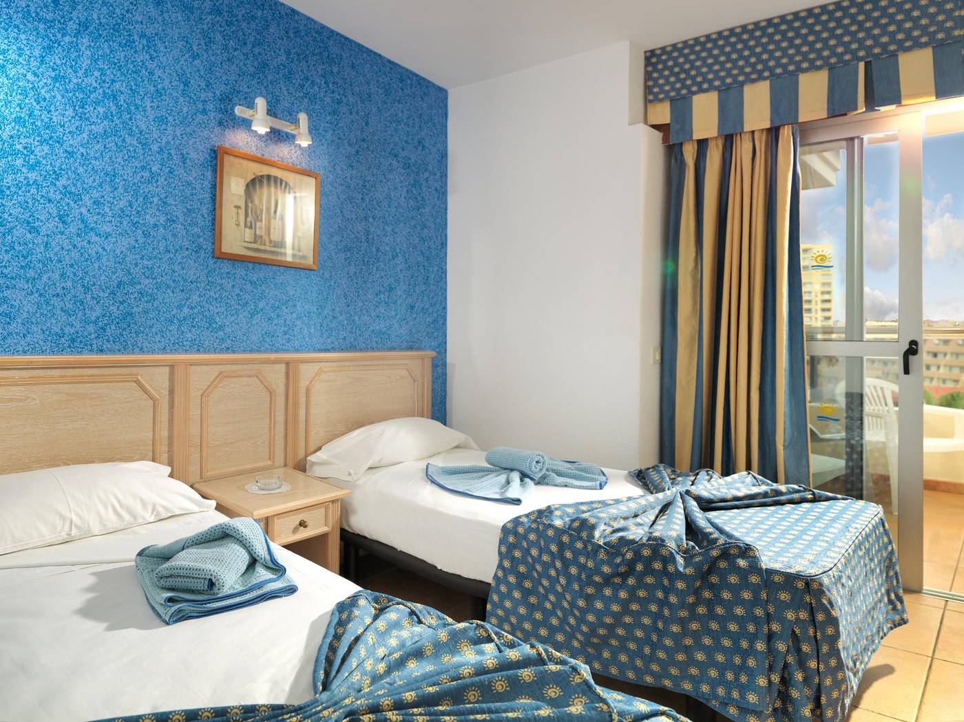 Oro-Blanco-Apartments-Room-23