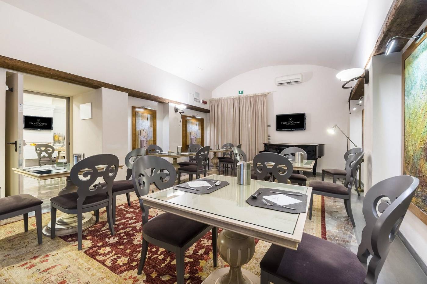 Art-Atelier-Restaurant-16