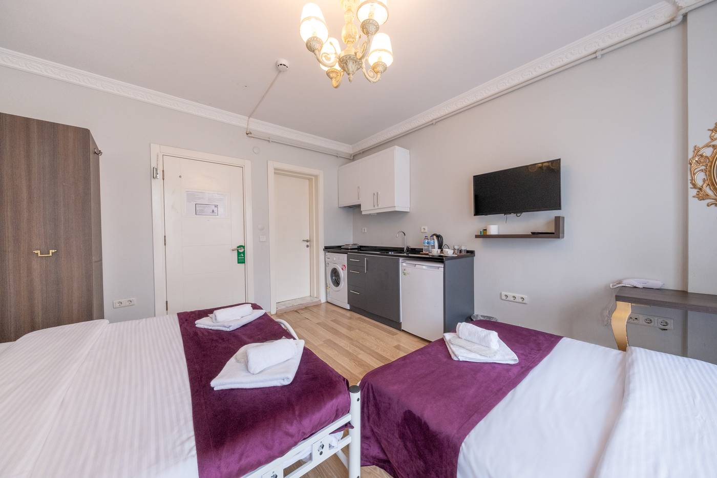 Frame-Galata-Hotel-Room-37