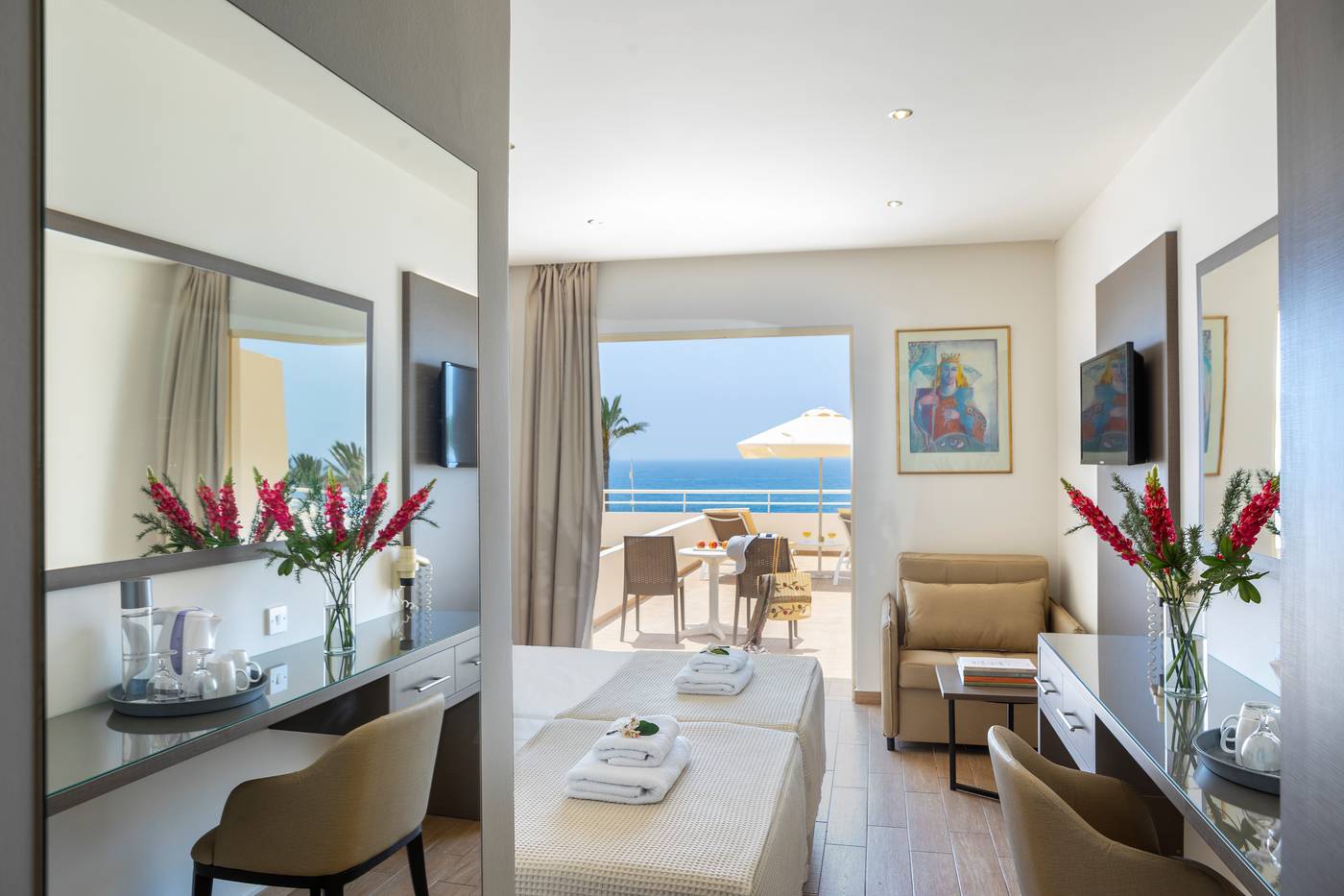 Queens-Bay-Hotel-Room-33