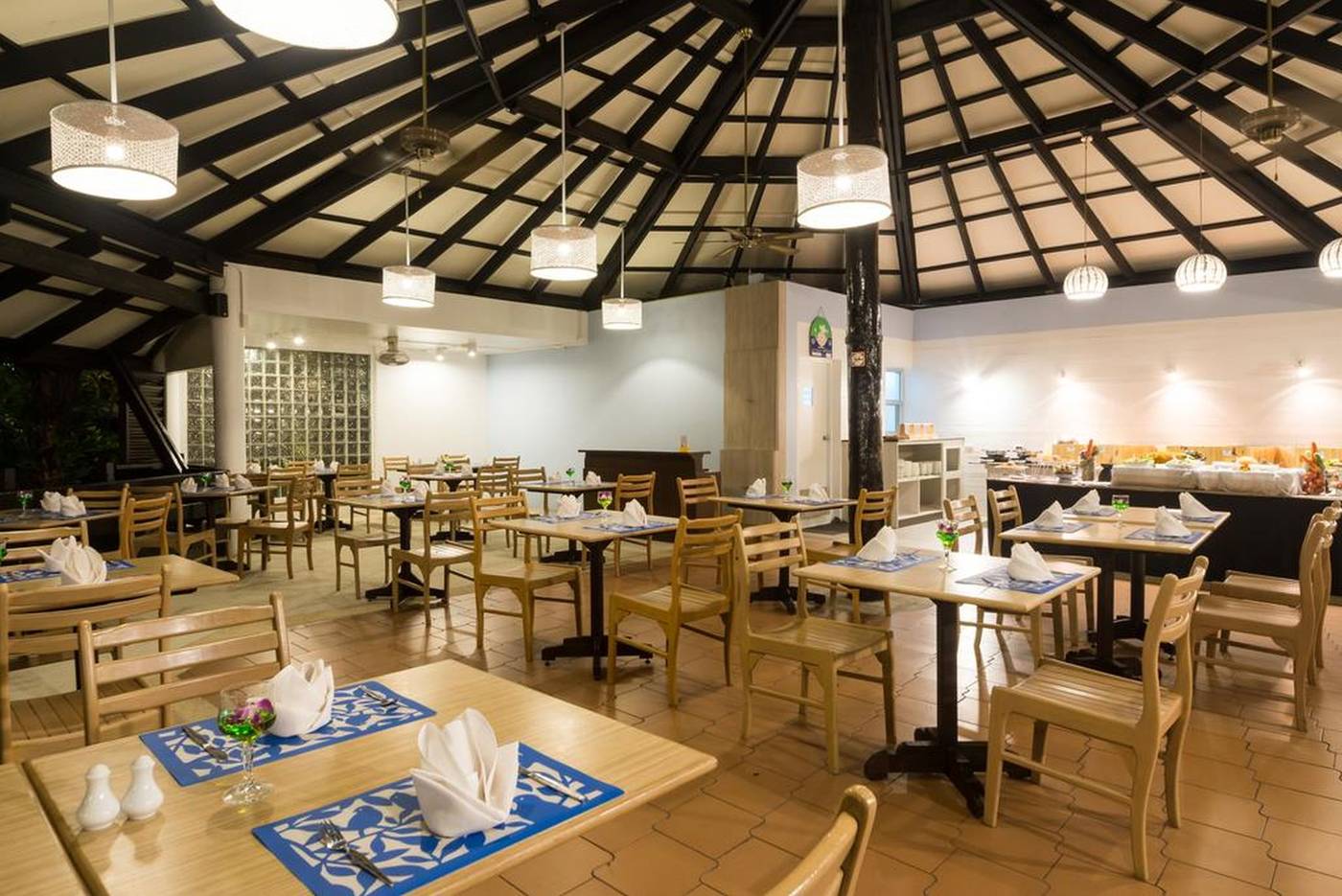 Patong-Lodge-Hotel-Restaurant-56