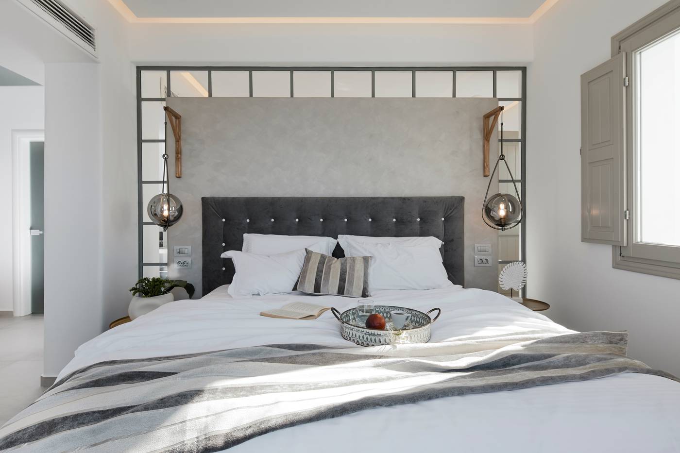 Phos-The-Boutique-Luxury-Hotel---Villas-Room-23