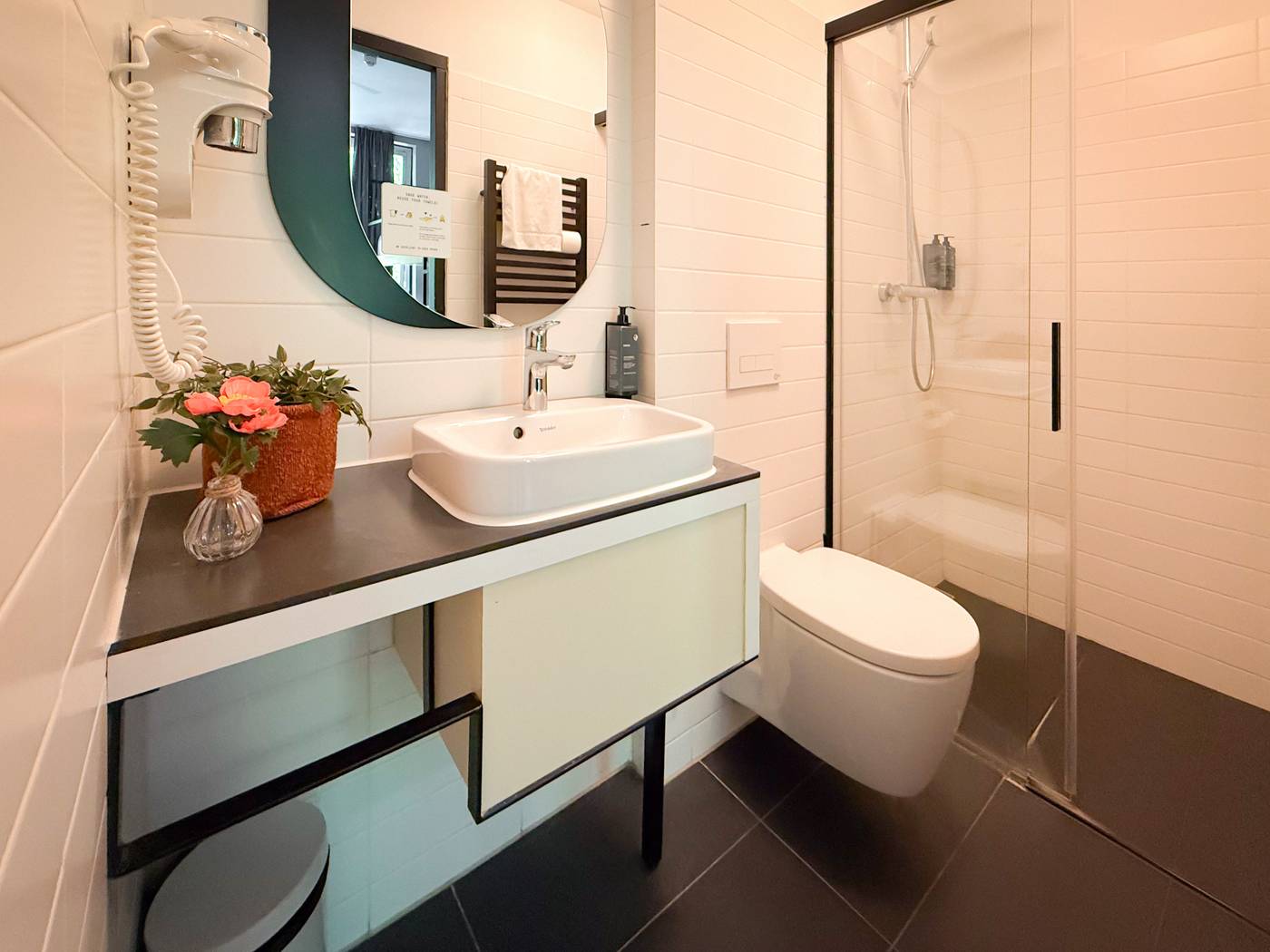 The-Arcade-Hotel-Room-42