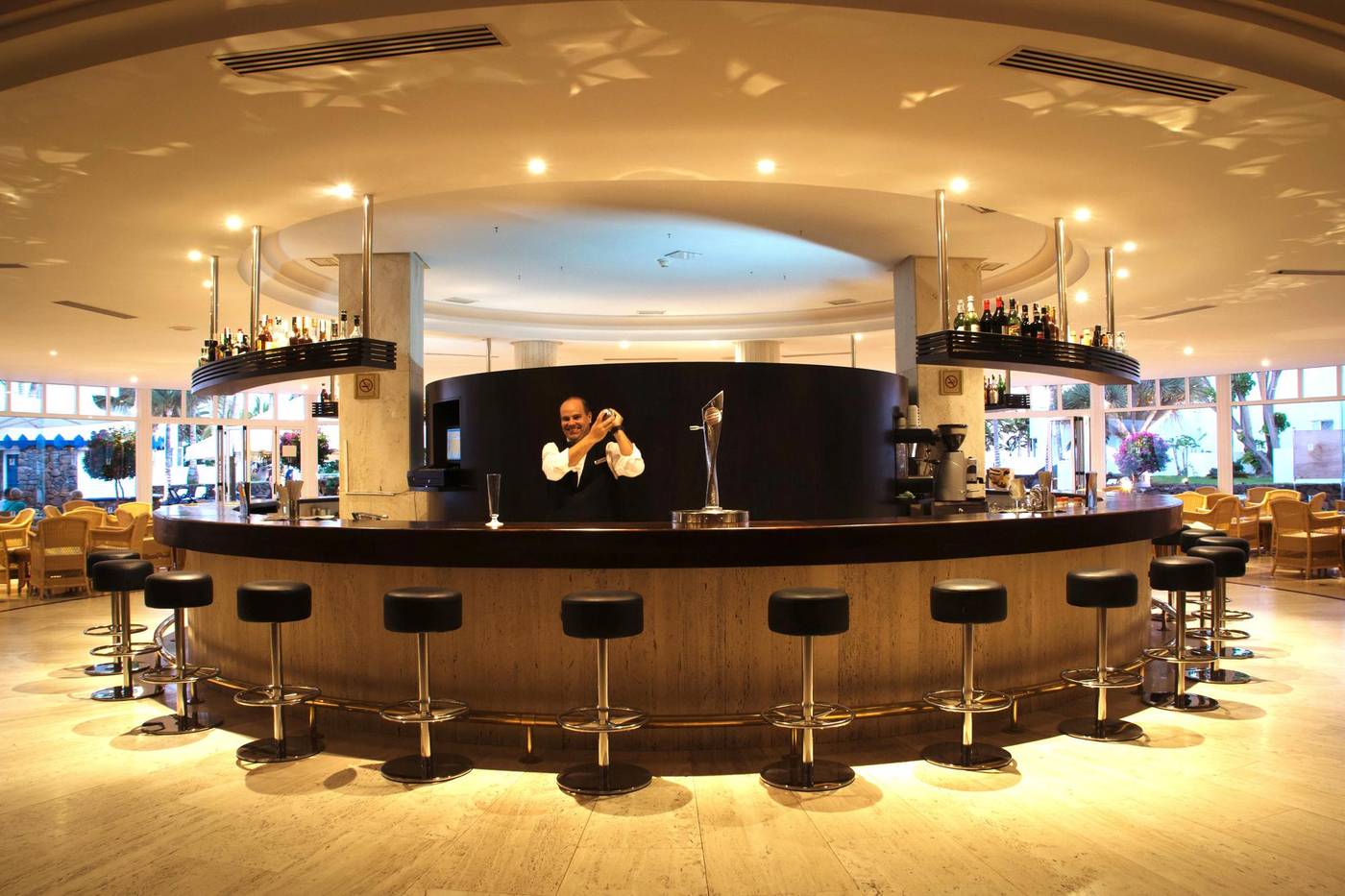 Hipotels-La-Geria-Bar-53