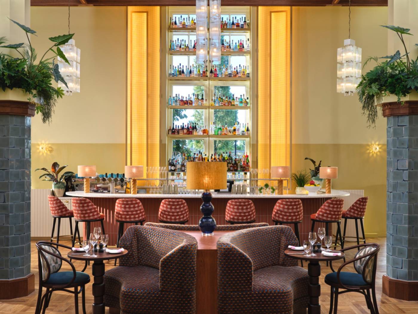 The-Hoxton-Lloyd-Amsterdam-Bar-13