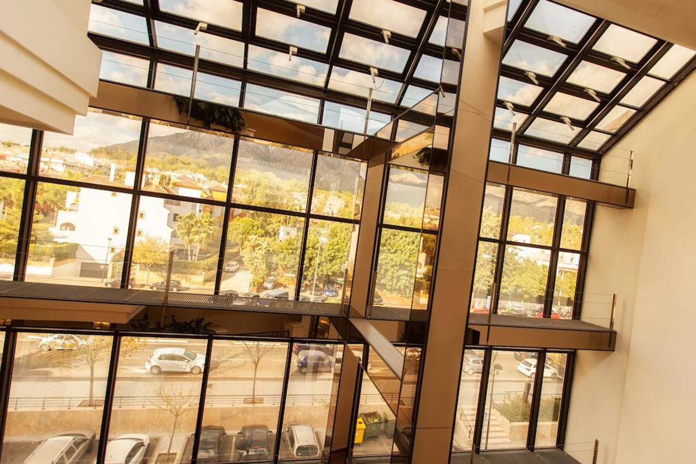 Guadalpin-Suit-Lobby-51