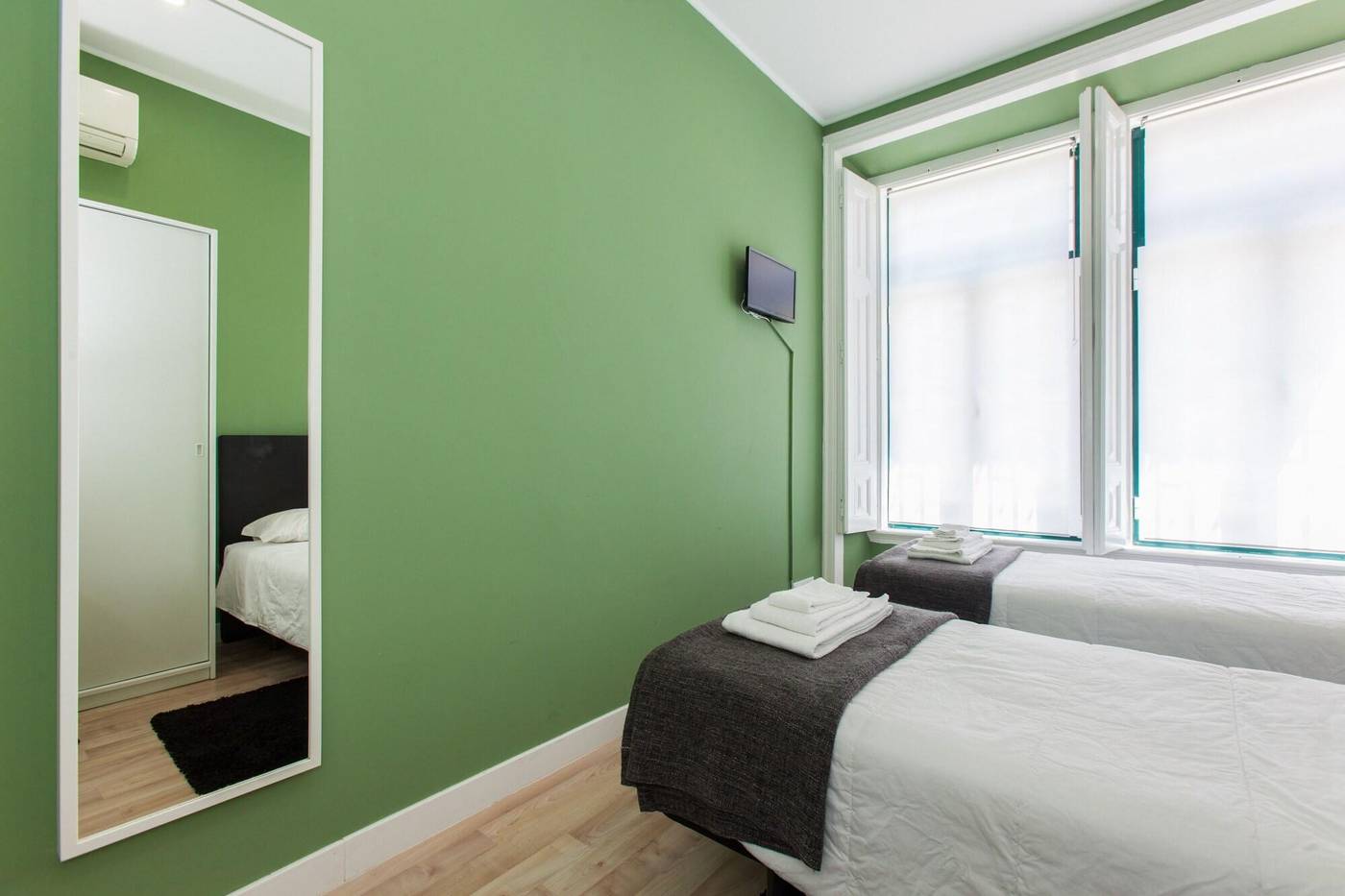 Angels-Inn-Guesthouse-Room-11