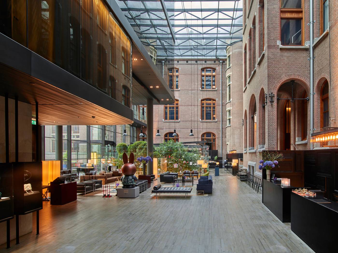 Conservatorium-Amsterdam-Hotel-Lobby-5