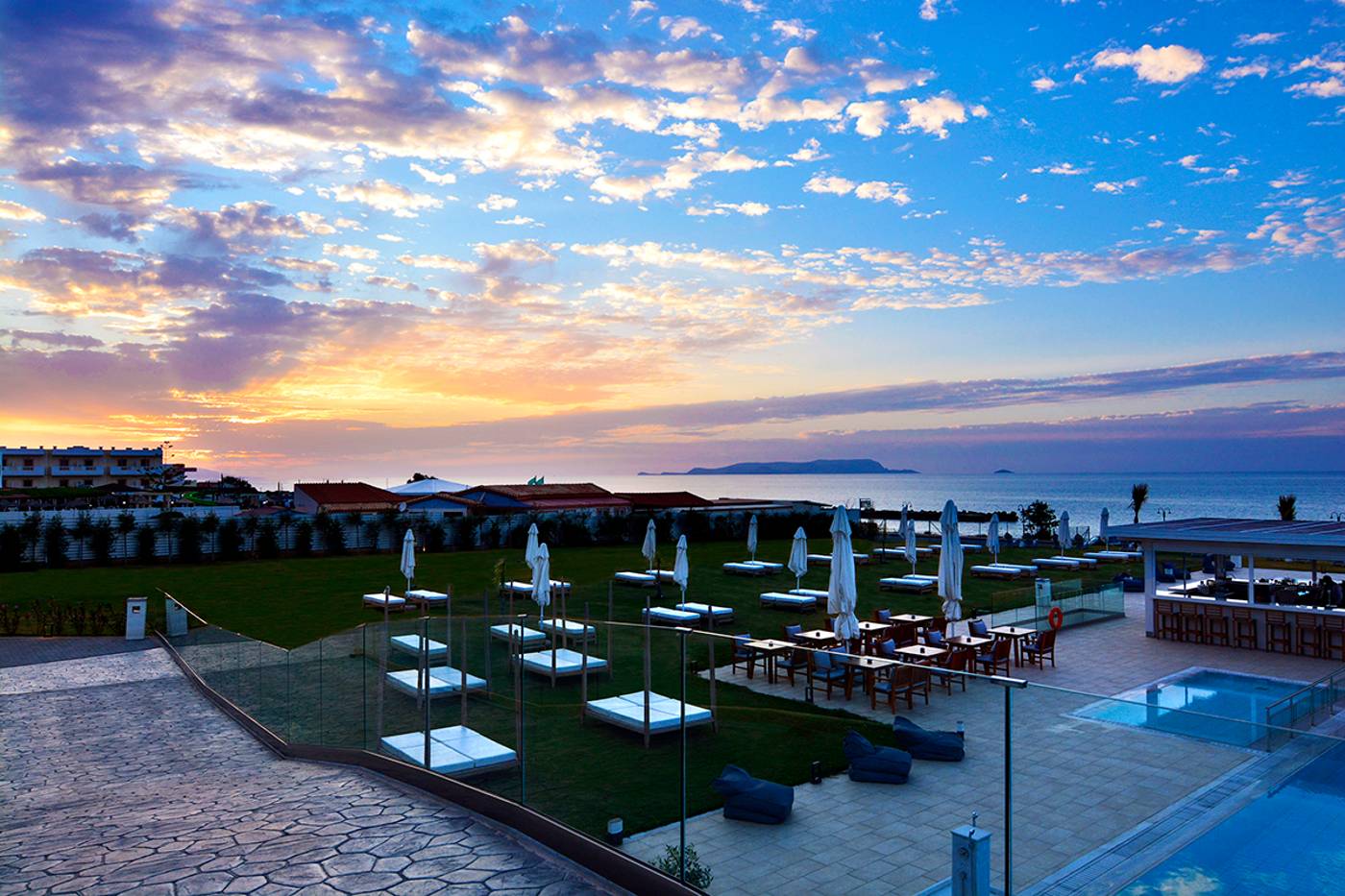 Insula-Alba-Resort---Spa-Pool-8