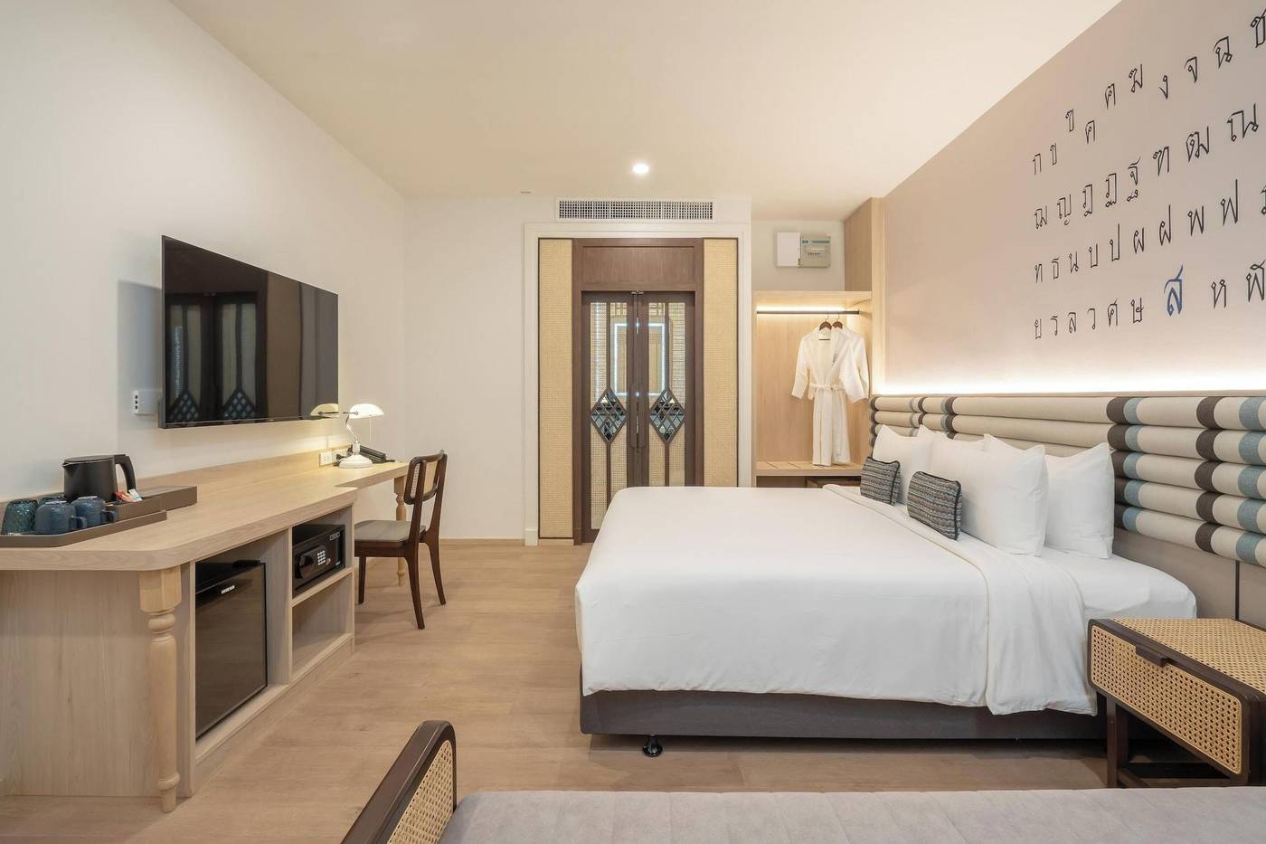 Pranakorn-Heritage-Hotel-Room-41