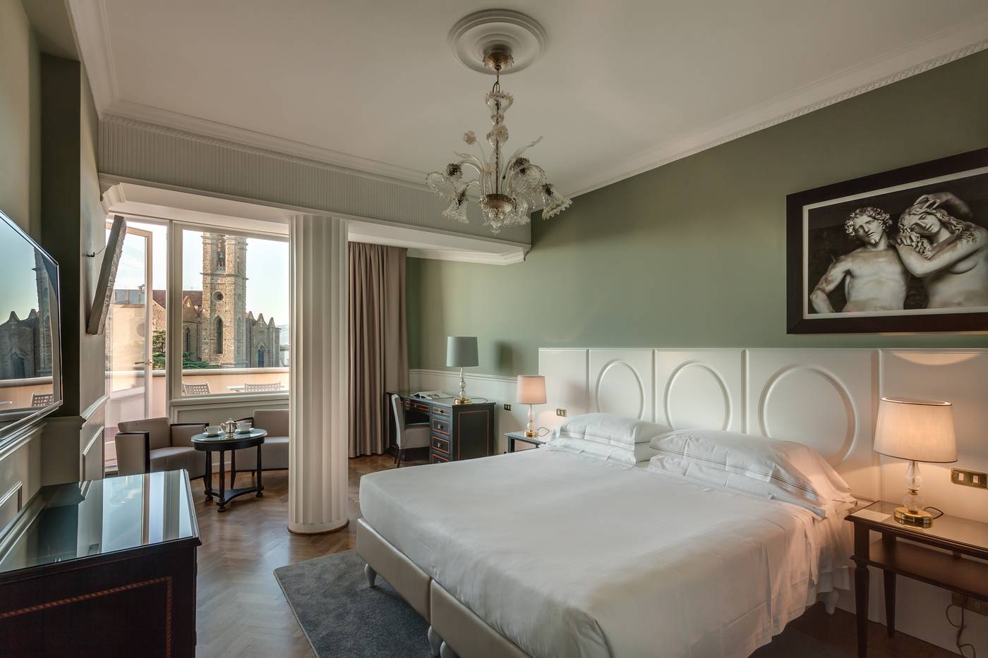 Plaza-Lucchesi-Room-23