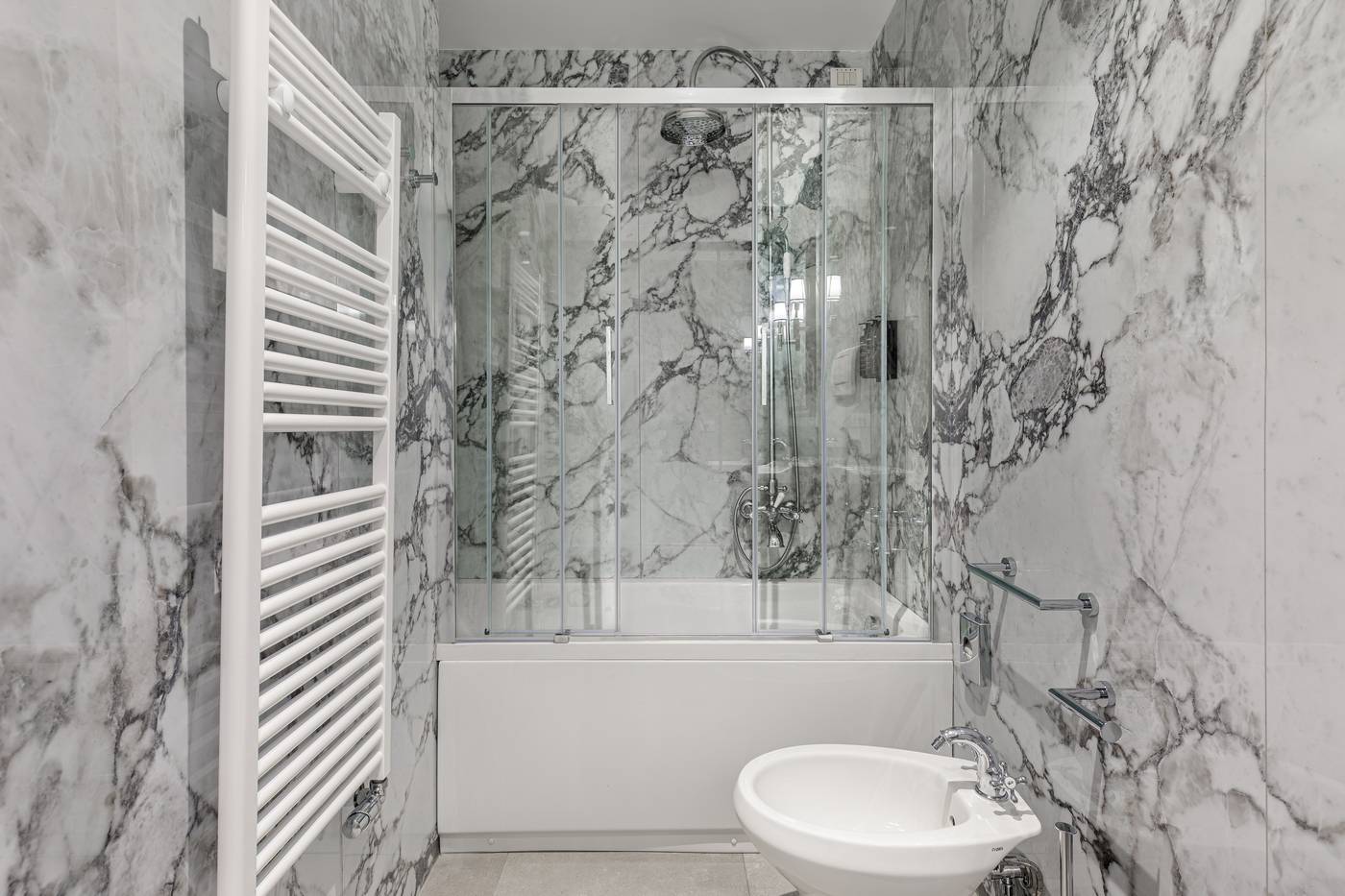 Room-Mate-Luca-Room-41