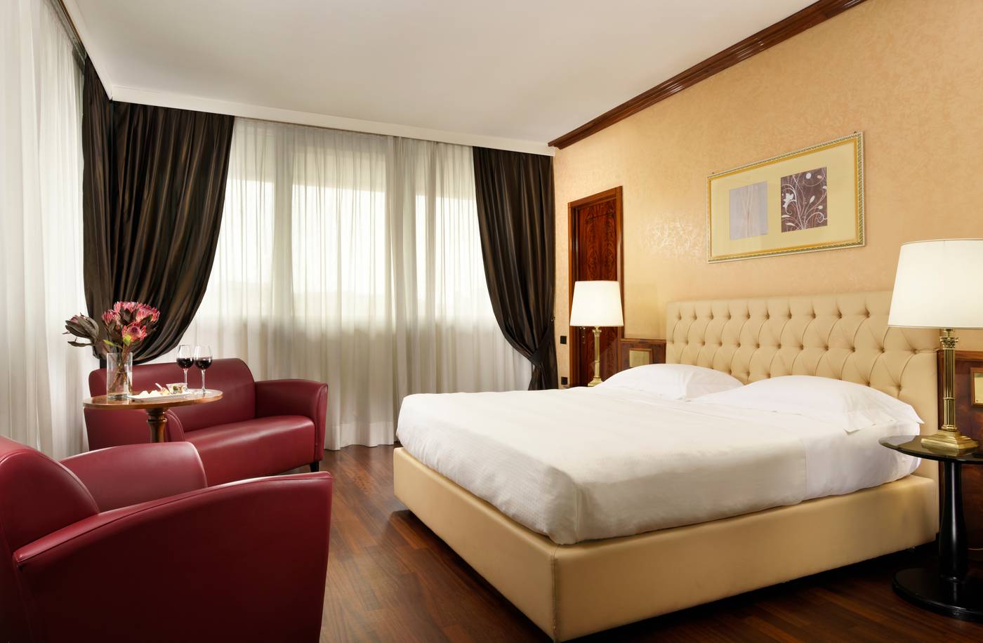 Unahotels-Scandinavia-Milano-General-view-6