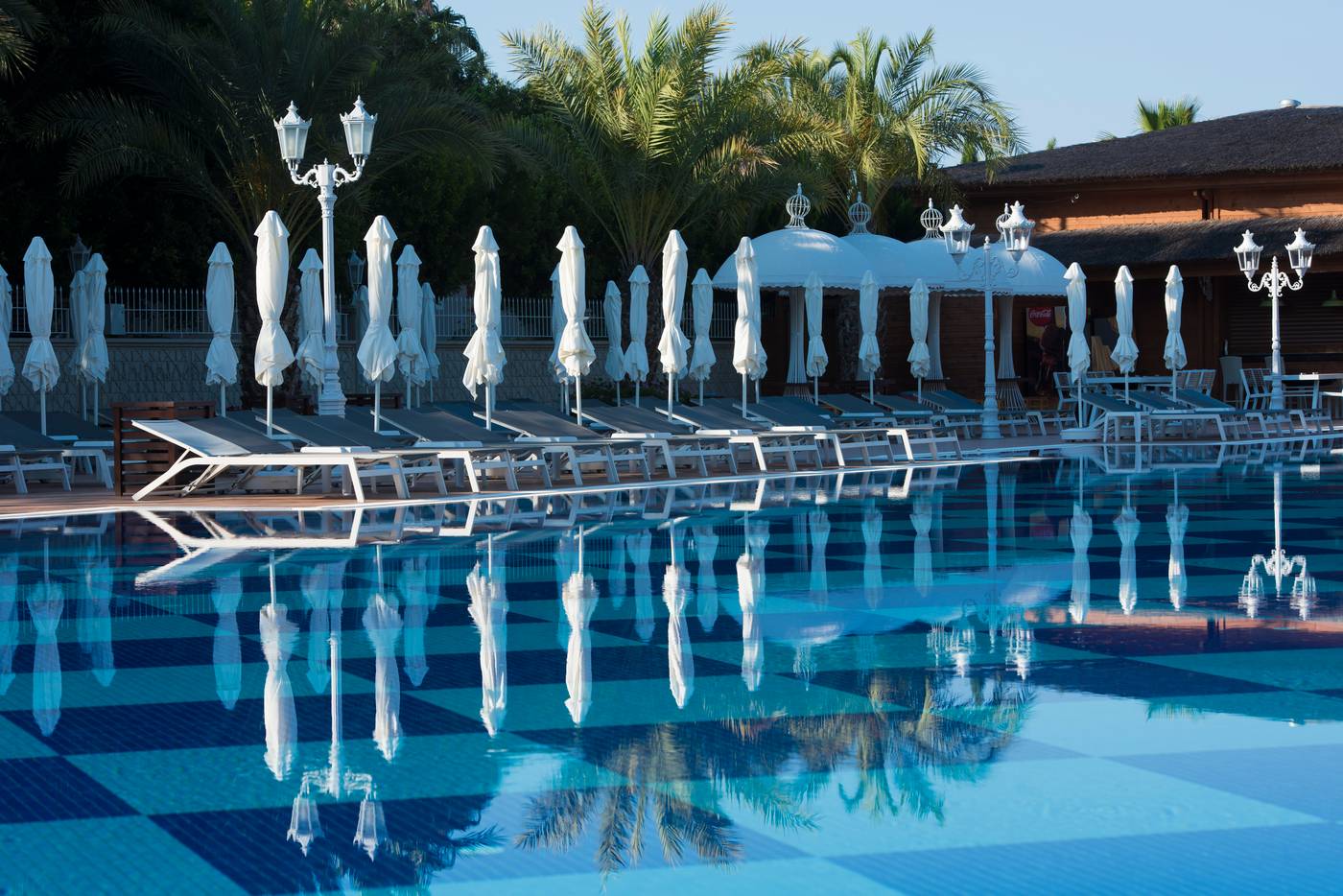 Quattro-Beach-Spa---Resort-Hotel-Pool-11