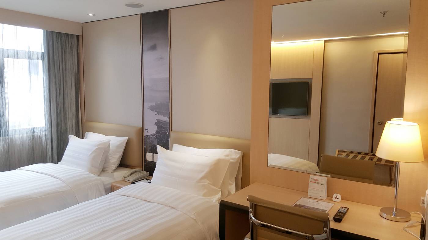 Metropark-Mongkok-Room-17
