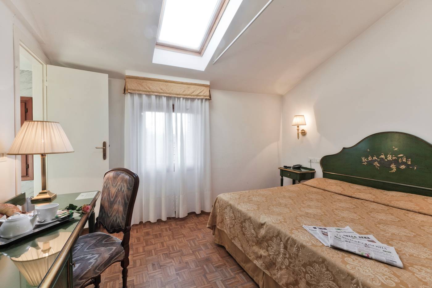 Palazzo-Cendon-Room-7